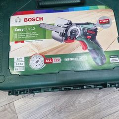 Bosch EasyCut 12V Cordless NanoBlade Saw