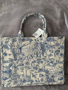New With Tag Shopper/ Beach Bag
