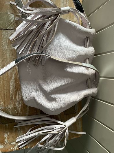 Radley London drawstring crossbody bag light purple pebble-grain leather
