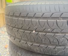 216/65 R15c