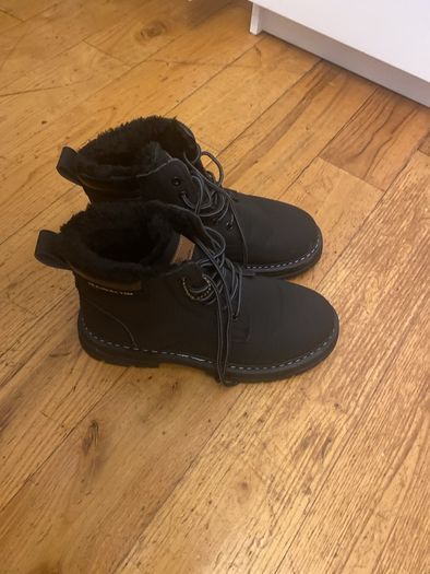 shoe boot