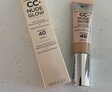 IT Cosmetics CC Nude Glow Medium Coverage Skin Tint & Brightening Glow Serum in shade Fair - New / Boxed