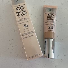 IT Cosmetics CC Nude Glow Medium Coverage Skin Tint & Brightening Glow Serum in shade Fair - New / Boxed