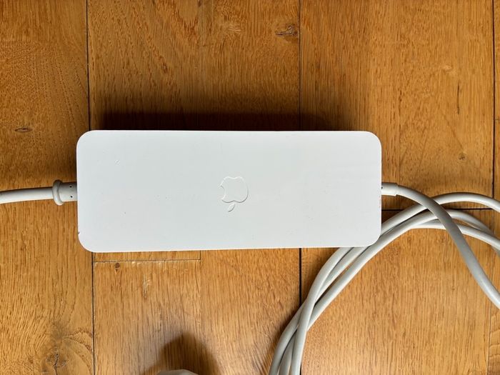 Apple Mac Mini 110W power adaptor