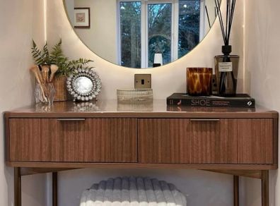 Dressing table / side table