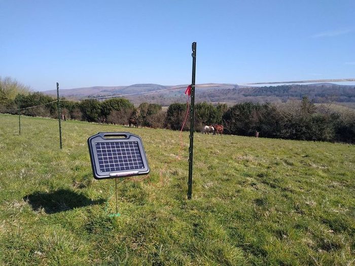 Solar Electric fence Energiser ShockRite SRS02 0.2J