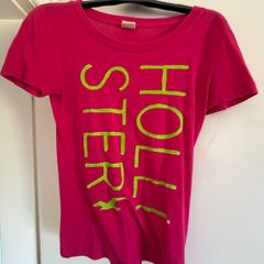 Hollister T Shirt