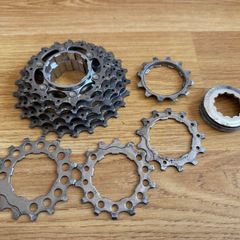 DuraAce 7700 9 speed 11-25 cassette