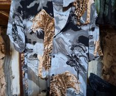 Men's leopard shirt size XS