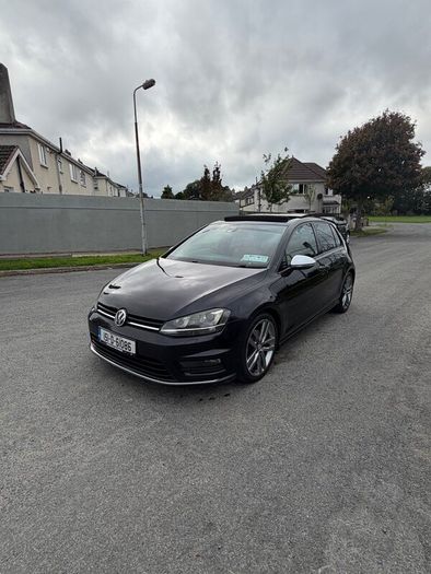 Volkswagen Golf Milano Edition Sunroof