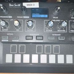 Pioneer-Dave Smith Instruments Toraiz AS-1