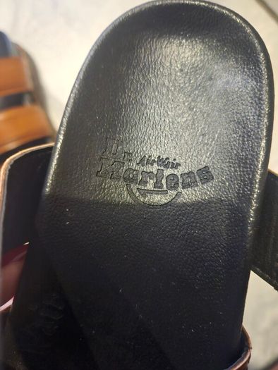 dr martins sandles