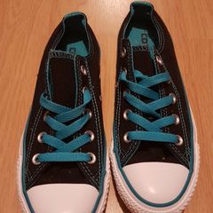 BNWOT Size 4 All Star Converse