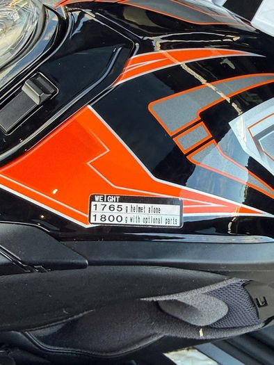 Shoei Neotec 3
