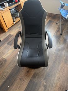 Gaming chair