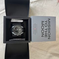 Swatch Omega MoonSwatch Speedmaster Mission to Moon
