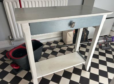 Hall table