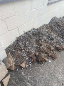 FREE hardcore / gravel stones