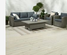 Couch  chairs and table