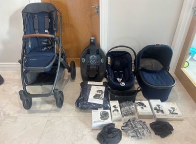 UPPAbaby Vista V2 travel system - navy - extras!