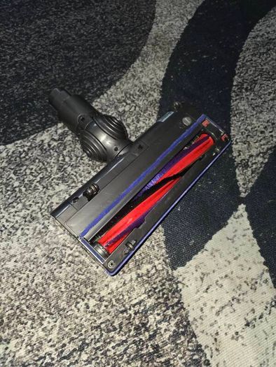 Dyson v6 Motorhead