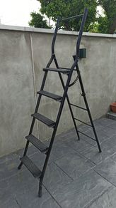 5-step solid stable ladder