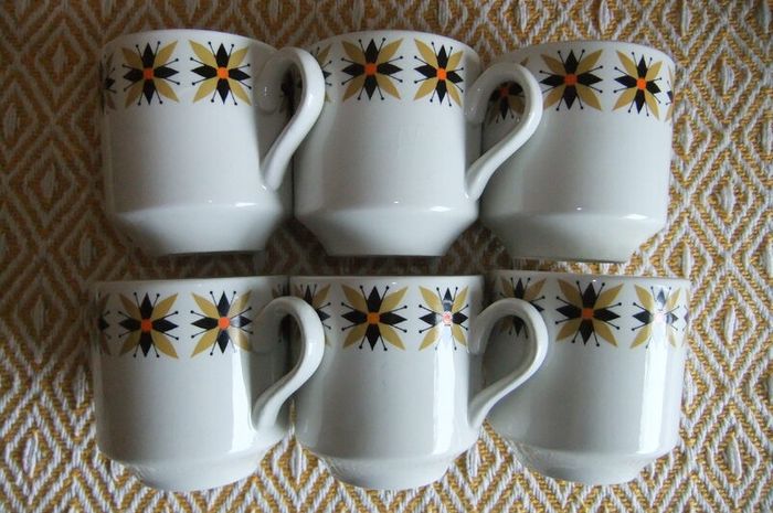 Arklow Pottery Star Dust Pattern 21 Piece Coffee Set