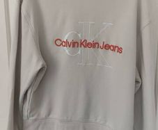 Calvin Klein sweatshirt