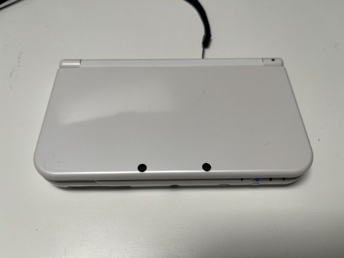 New Nintendo 3DS LL White Modded