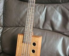 Cigar Box Ukulele