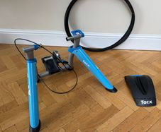 Garmin Tacx Satori Smart Trainer - Indoor Bike Trainer