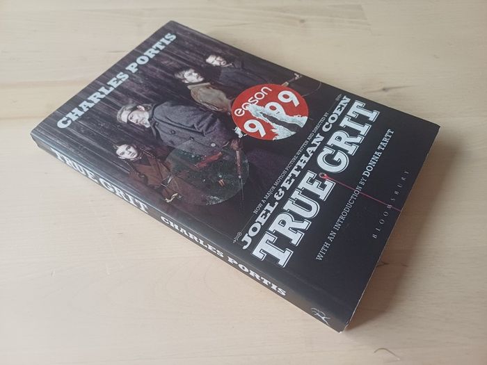 True Grit by Charles Portis (Western Adventure Paperback 2011)