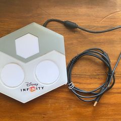 xbox 360: Disney infinity portal base - untested