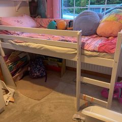 Mid sleeper
