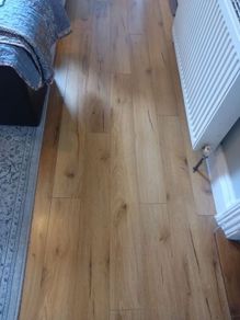 Wood laminate oak flooring