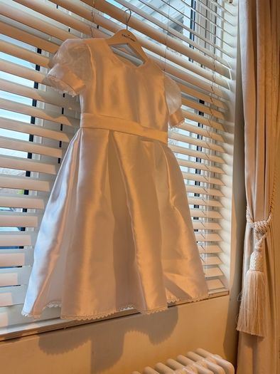 Caroline dress white small with organza sleeve