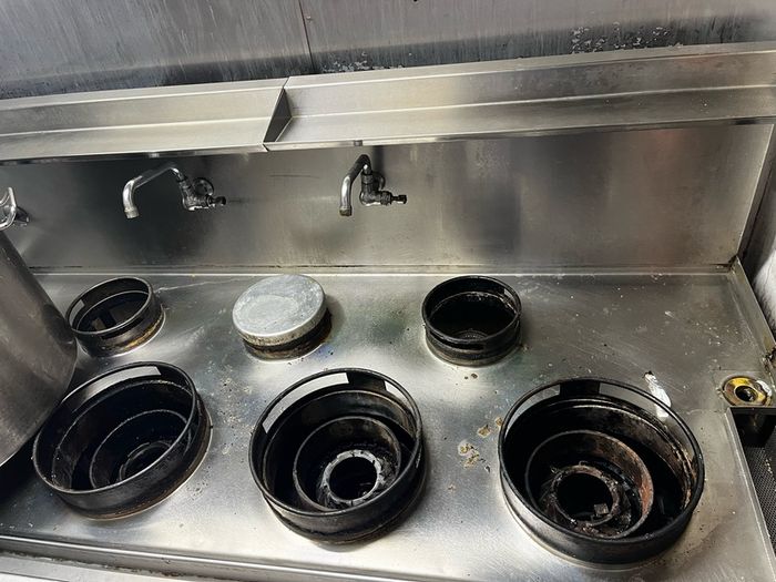 Gas cooker