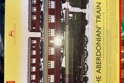 Hornby Tornado Train Set