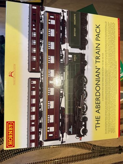 Hornby Tornado Train Set