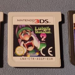 2 3DS Games + 1 DS Game