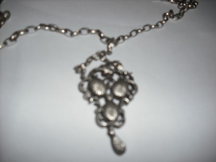 a art nouveau silver pendan c1890
