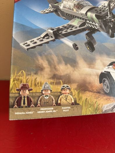 lego Indiana jones plane chase 77012