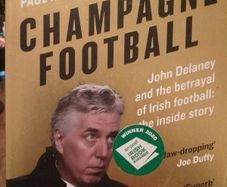 Champagne Football