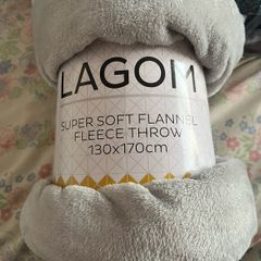 fleece blanket/throw
