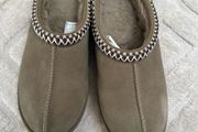 Ugg Tasman slippers