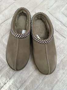 Ugg Tasman slippers