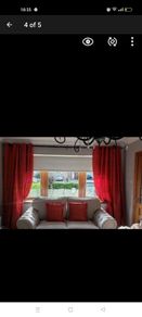 Curtains and 6 matching covers.