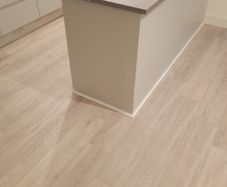 Timber floor fitter