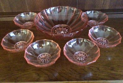 Vintage  Large serving Trifle bowl and 6 Small peach glass dishes