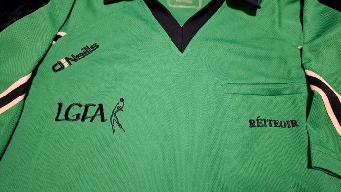 LGFA GAA (Brand New with Tags) O'Neills Referee Gaelic Football Jersey (Adult XXL) FREE POST